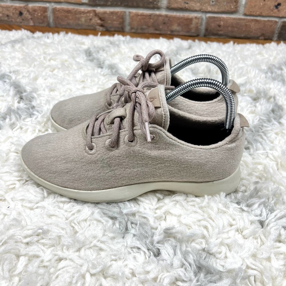 Allbirds Wool Runners Tan Women's Shoes Size 9